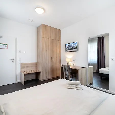 Hotel Bella Fino - & Bielefeld